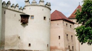 Kežmarský hrad 2 źródło: https://www.kezmarok.sk/portals_pictures/i_004989/i_4989494.jpg