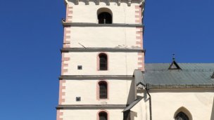 Veža kostola sv. Kataríny źródło: https://www.muzeumkremnica.sk/_img/Documents/_MMM/Fotogalerie/Veza_kostola_sv_Katariny.jpg